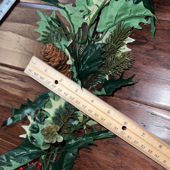 Holly berry greenery pinecone fir leaf Christmas holiday decor mantle wreath 6ft - Picture 14 of 14